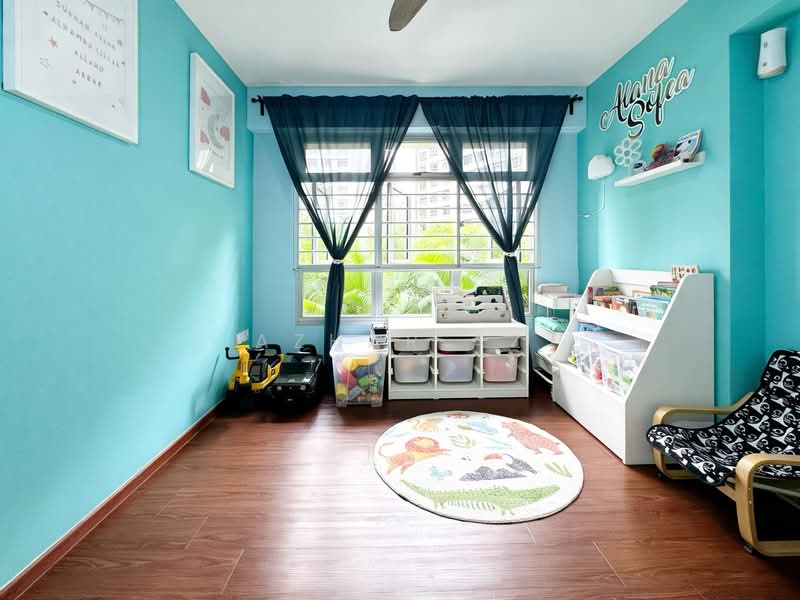 876C Tampines Avenue 8 HDB Flat For Sale at S$ 880,000 | PropertyGuru Singapore - Interior