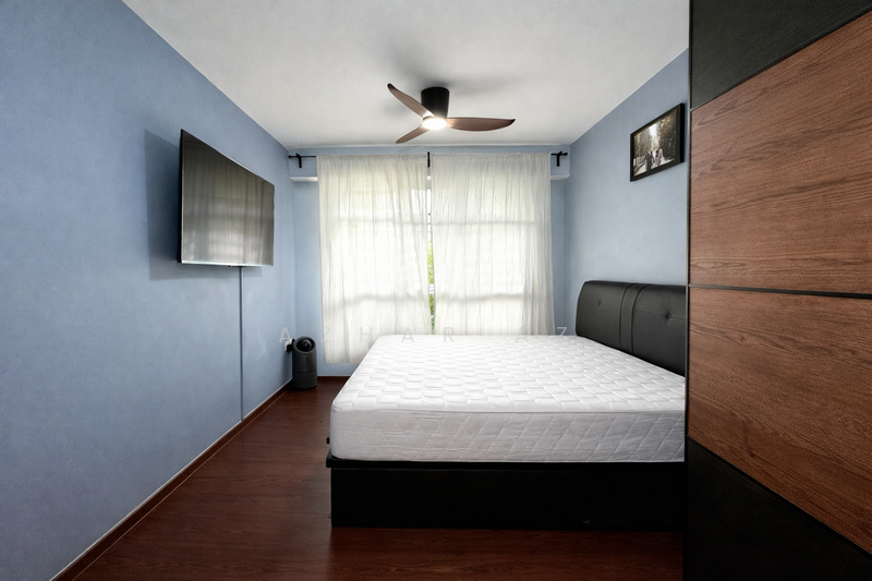 876C Tampines Avenue 8 HDB Flat For Sale at S$ 880,000 | PropertyGuru Singapore - Bedroom