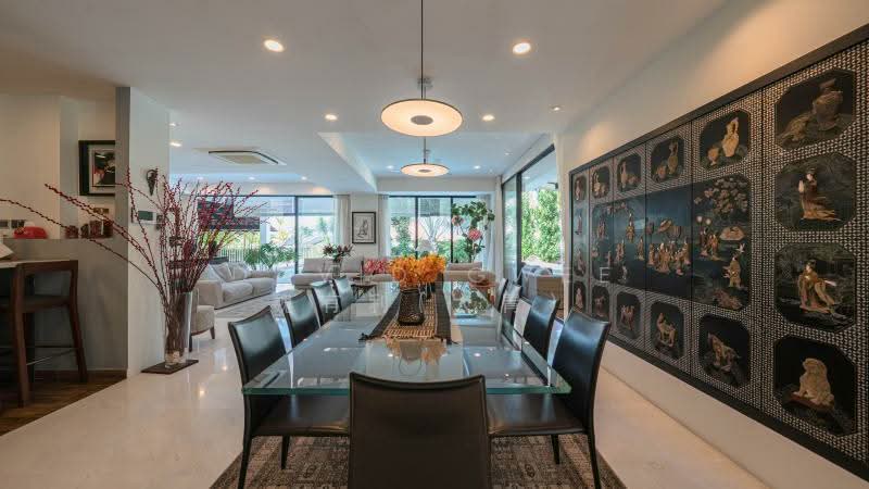 Unblock View almost $Million on Reno only $28xxx/psf Call Davidgwee 81394988 Now! Detached House For Sale at S$ 21,500,000 | PropertyGuru Singapore - Living Room