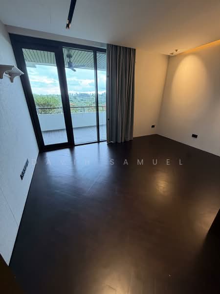 The Arcadia (Arcadia Gardens), 235 Arcadia Road, 4 Bedrooms, 3,714 sqft, Condominium For Rent, by Davin Samuel, 500078224 - Balcony - PropertyGuru.com.sg