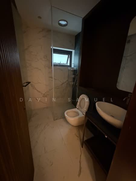 The Arcadia (Arcadia Gardens), 235 Arcadia Road, 4 Bedrooms, 3,714 sqft, Condominium For Rent, by Davin Samuel, 500078224 - Bathroom - PropertyGuru.com.sg