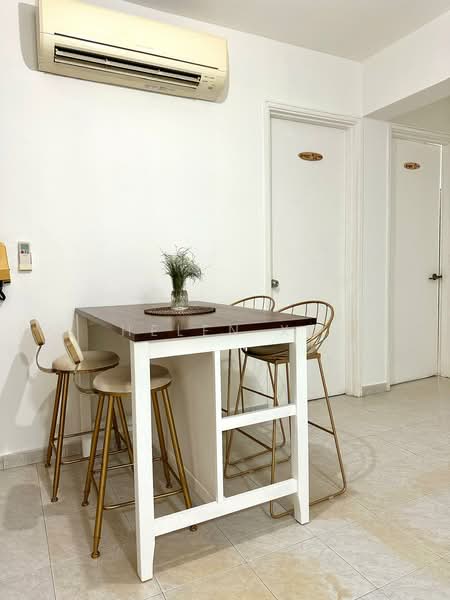 Central Green, 1 Jalan Membina, Room Rental, 180 sqft, Condominium For Rent, by Helen Xu, 500078234 - Interior - PropertyGuru.com.sg