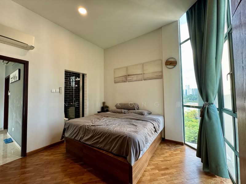 Tanglin Regency Condominium For Sale at S$ 1,400,000 | PropertyGuru Singapore - Master Bedroom