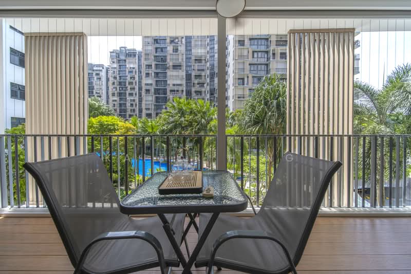 River Isles Condominium For Sale at S$ 2,300,000 | PropertyGuru Singapore - Balcony