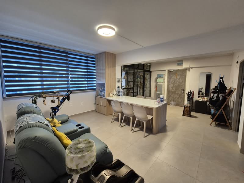 115 Pasir Ris Street 11, 115 Pasir Ris Street 11, Room Rental, 150 sqft, HDB Flat For Rent, by Alex Tang 陳拁燐, 500078275 - Living Room - PropertyGuru.com.sg