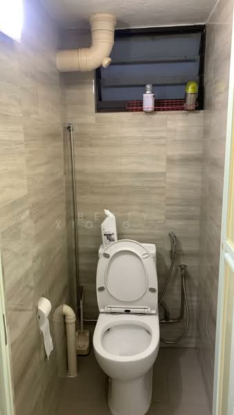 32 Chai Chee Avenue, 32 Chai Chee Avenue, Room Rental, 150 sqft, HDB Flat For Rent, by Betty Xiong Yan, 500078281 - Bathroom - PropertyGuru.com.sg