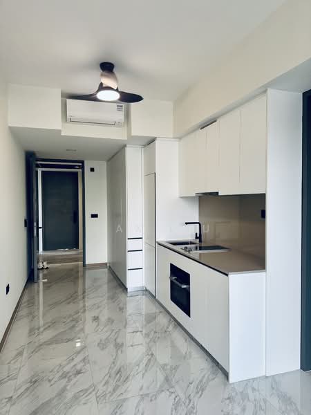 The Landmark, 173 Chin Swee Road, 1 Bedroom, 495 sqft, Condominium For Rent, by Max Liu, 500078284 - Kitchen - PropertyGuru.com.sg