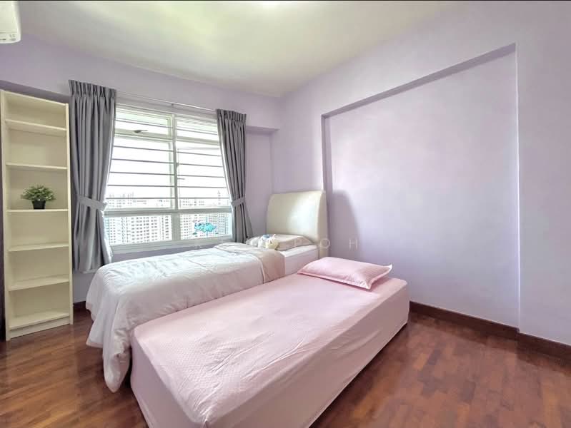 412B Fernvale Link HDB Flat For Sale at S$ 699,999 | PropertyGuru Singapore - Bedroom