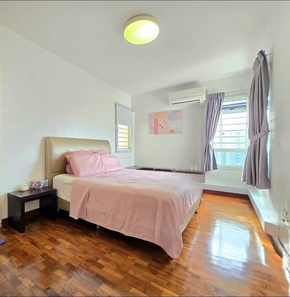 412B Fernvale Link HDB Flat For Sale at S$ 699,999 | PropertyGuru Singapore - Bedroom