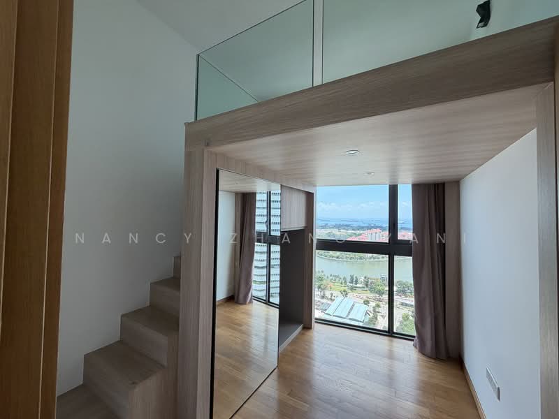 City Gate, 371 Beach Road, 2 Bedrooms, 750 sqft, Apartment For Rent, by Nancy Zhang Yani, 500078323 - Common room with platform bed  - PropertyGuru.com.sg