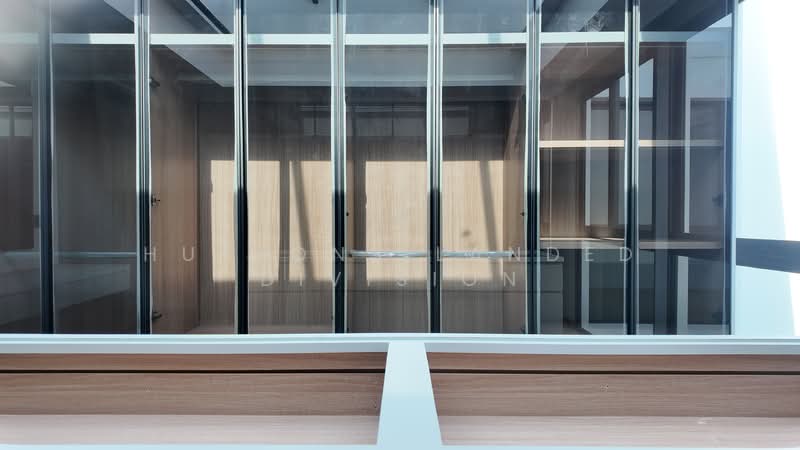 Majestic FH Terrace | Walk To MRT | 1KM To Tao Nan & CHIJ Terraced House For Sale at S$ 9,580,000 | PropertyGuru Singapore - Interior