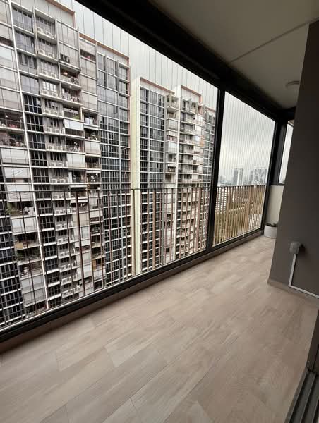 Sol Acres Executive Condominium For Sale at S$ 1,350,000 | PropertyGuru Singapore - Balcony