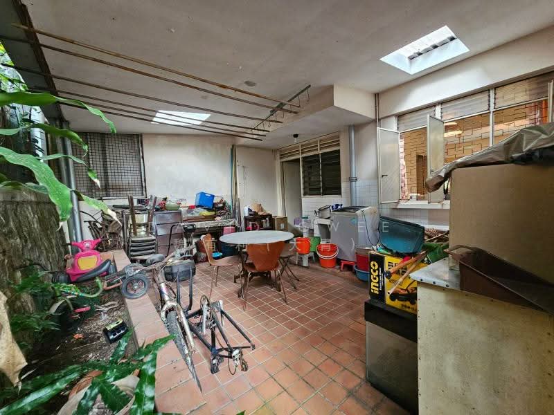 Sexy Charming Original House Rebuild A&A or B/W Retro Call Davidgwee 81394988 Now! Semi-Detached House For Sale at S$ 8,980,000 | PropertyGuru Singapore - Exterior