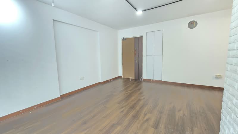 215A Compassvale Drive HDB Flat For Sale at S$ 718,888 | PropertyGuru Singapore - Interior