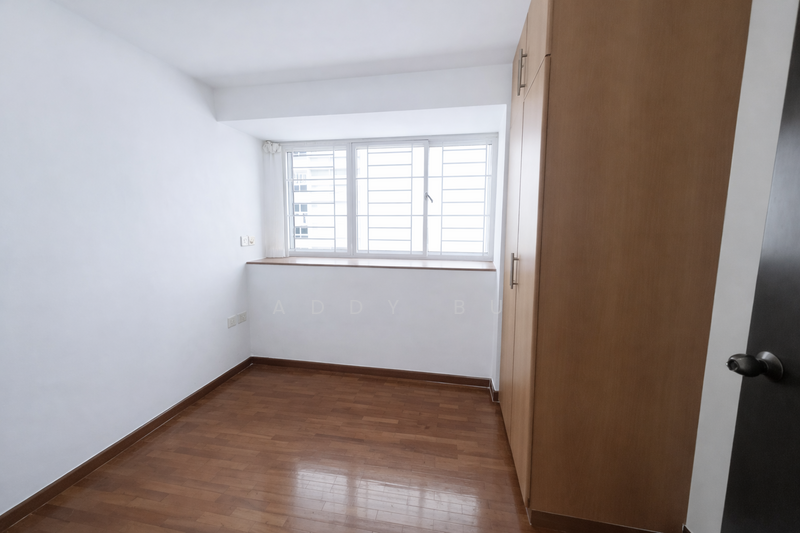 Evergreen Park Condominium For Sale at S$ 1,380,000 | PropertyGuru Singapore - Bedroom