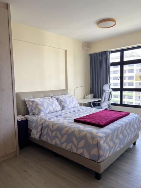 608C Tampines North Drive 1 HDB Flat For Sale at S$ 980,000 | PropertyGuru Singapore - Master Bedroom 2