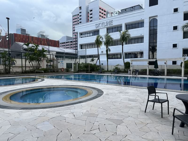 The Bencoolen, 180A Bencoolen Street, 2 Bedrooms, 883 sqft, Condominium For Rent, by Bryant Tan Zhi Yong, 500078356 - Lap Pool, Kid’s Pool & Jacuzzi - PropertyGuru.com.sg