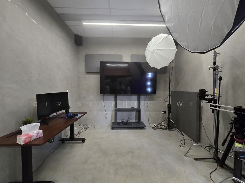 Kim Chuan Drive, Beautifully Fitted Industrial, Tai Seng, , 8,820 sqft, Light Industrial (B1) For Rent, by Christopher Kwek, 500078367 - Interior - CommercialGuru.com.sg