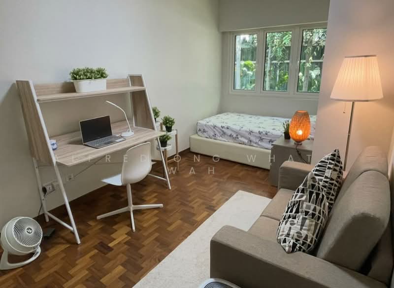 Hollywood Apartments, 100-100D Oxley Rise, 3 Bedrooms, 990 sqft, Apartment For Sale, by Alfred Ong Whatt Wah, 500078378 - Bedroom 2 - PropertyGuru.com.sg