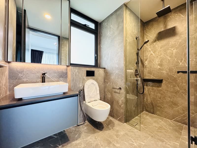 Irwell Hill Residences Condominium For Sale at S$ 2,880,000 | PropertyGuru Singapore - Master Bedroom