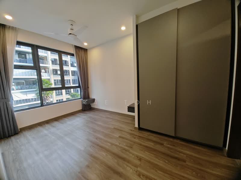 The Brownstone Executive Condominium For Sale at S$ 1,699,000 | PropertyGuru Singapore - Bedroom