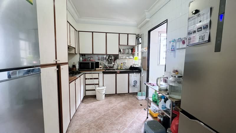 512 Serangoon North Avenue 4 HDB Flat For Sale at S$ 898,000 | PropertyGuru Singapore - Kitchen