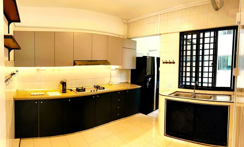 Neptune Court Apartment For Sale at S$ 1,800,000 | PropertyGuru Singapore - Kitchen