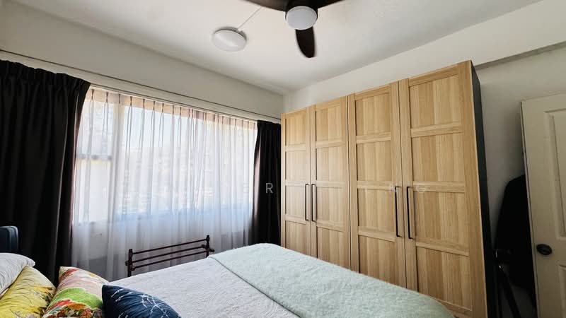 Neptune Court Apartment For Sale at S$ 1,800,000 | PropertyGuru Singapore - Bedroom