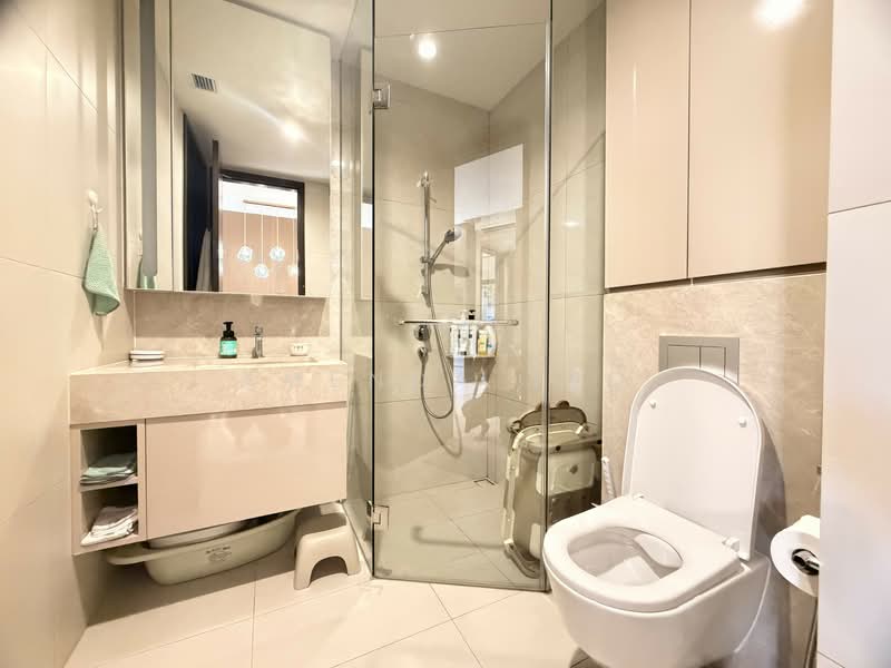 C.H.E.A.P. 2BR FORETT @BUKIT TIMAH Condominium For Sale at S$ 1,798,888 | PropertyGuru Singapore - Bathroom