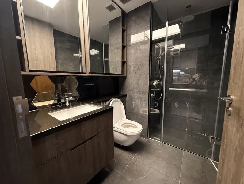 The M Condominium For Sale at S$ 1,660,000 | PropertyGuru Singapore - Bathroom