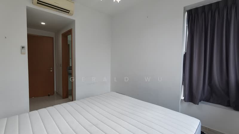 Oasis Garden Condominium For Sale at S$ 1,680,000 | PropertyGuru Singapore - Master Bedroom