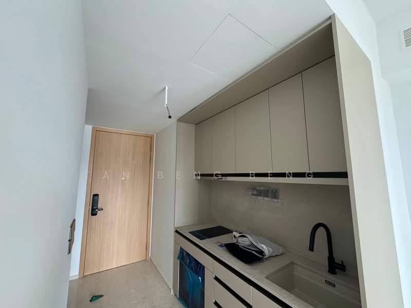 Hill House, 10A-11 Institution Hill, 10B, 2 Bedrooms, 624 sqft, Condominium For Rent, by Tan Beng Beng, 500078468 - Kitchen - PropertyGuru.com.sg