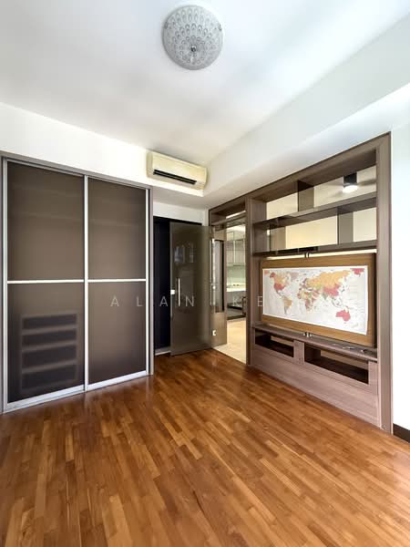 Euhabitat Condominium For Sale at S$ 795,000 | PropertyGuru Singapore - Living Room
