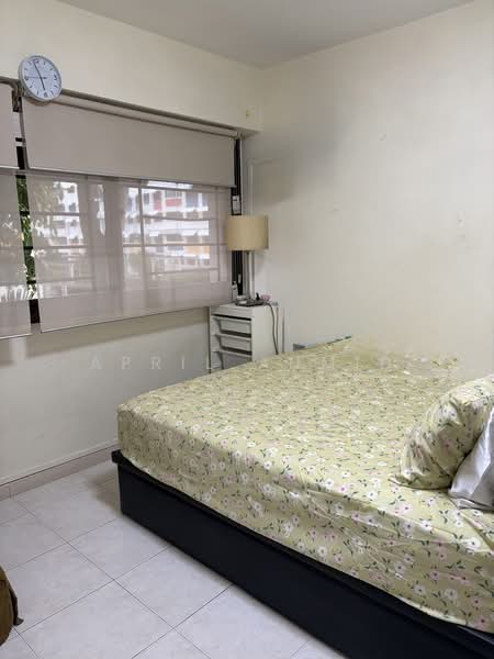 532 Woodlands Drive 14 HDB Flat For Sale at S$ 640,000 | PropertyGuru Singapore - Bedroom