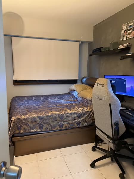 532 Woodlands Drive 14 HDB Flat For Sale at S$ 640,000 | PropertyGuru Singapore - Bedroom