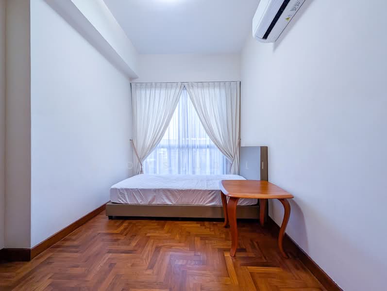 The Bencoolen Apartment For Sale at S$ 1,880,000 | PropertyGuru Singapore - Bedroom