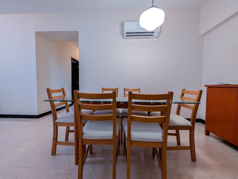 The Bencoolen Apartment For Sale at S$ 1,880,000 | PropertyGuru Singapore - Dining Room