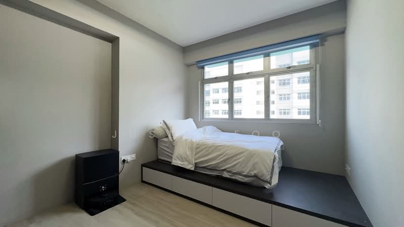 351A Anchorvale Road HDB Flat For Sale at S$ 700,000 | PropertyGuru Singapore - Bedroom
