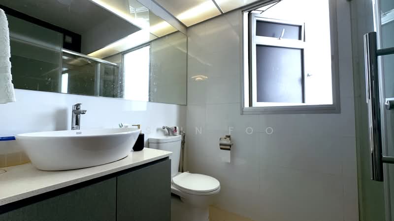 351A Anchorvale Road HDB Flat For Sale at S$ 700,000 | PropertyGuru Singapore - Bathroom