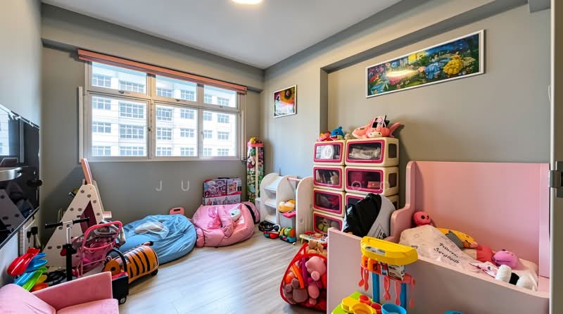 351A Anchorvale Road, 351A Anchorvale Road, 3 Bedrooms, 990 sqft, HDB Flat For Sale, by Justin Foo, 500078527 - Bedroom - PropertyGuru.com.sg