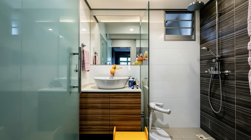 351A Anchorvale Road, 351A Anchorvale Road, 3 Bedrooms, 990 sqft, HDB Flat For Sale, by Justin Foo, 500078527 - Bathroom - PropertyGuru.com.sg