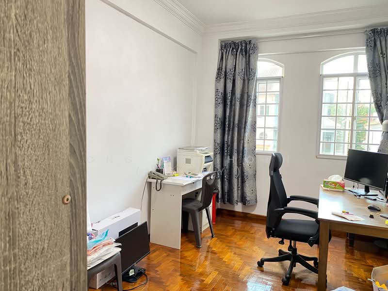 Loyang Villas Corner Terrace For Sale at S$ 3,200,000 | PropertyGuru Singapore - Study