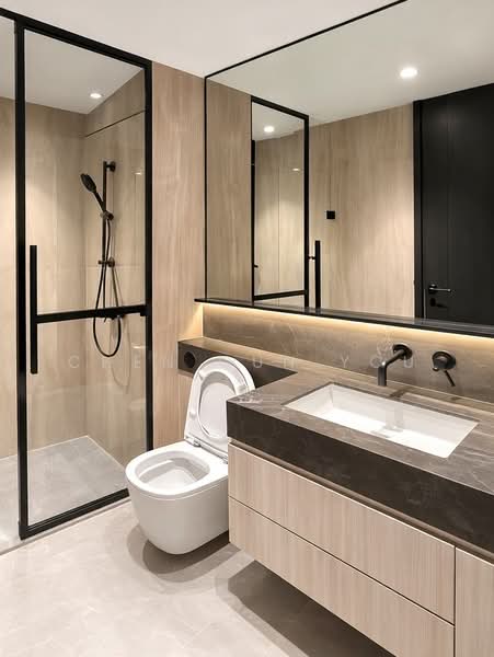 The Hyde Condominium For Sale at S$ 5,200,000 | PropertyGuru Singapore - Bathroom