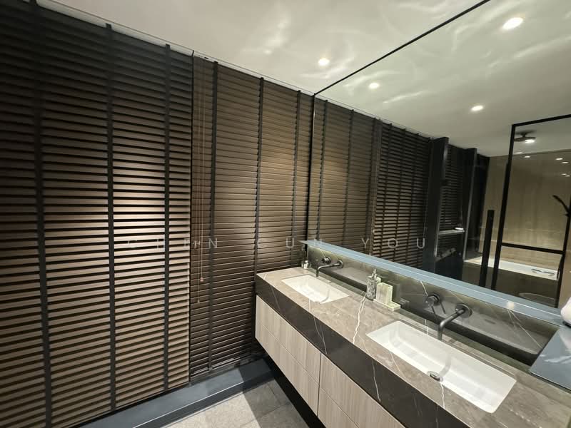 The Hyde Condominium For Sale at S$ 5,200,000 | PropertyGuru Singapore - Bathroom