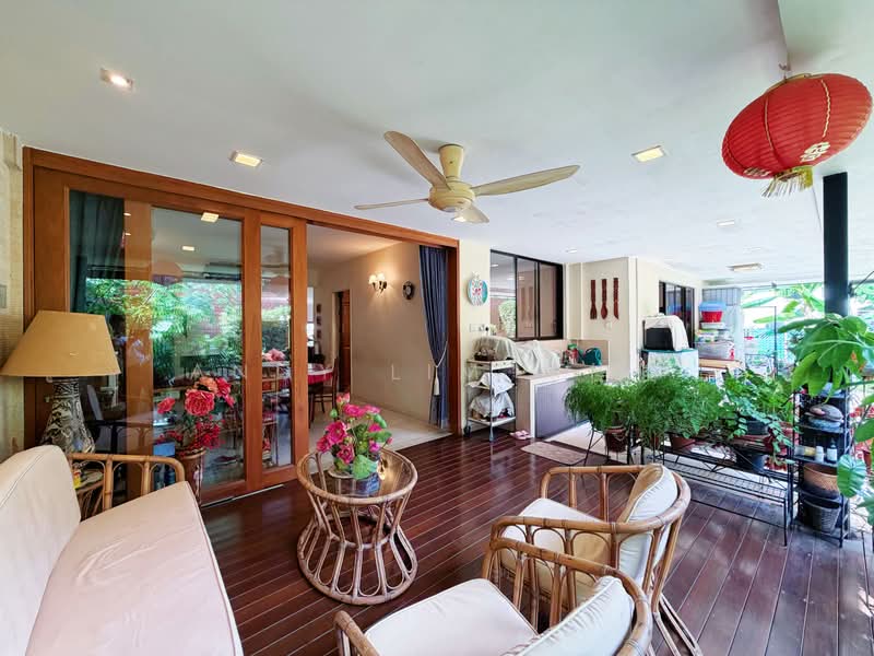 Seletar Hills Estate Semi-Detached House For Sale at S$ 6,780,000 | PropertyGuru Singapore - Balcony