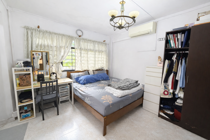 638 Pasir Ris Drive 1 HDB Flat For Sale at S$ 725,000 | PropertyGuru Singapore - Bedroom