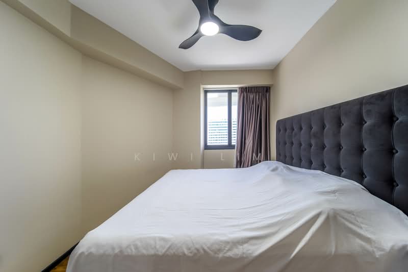308A Punggol Walk HDB Flat For Sale at S$ 825,000 | PropertyGuru Singapore - Bedroom