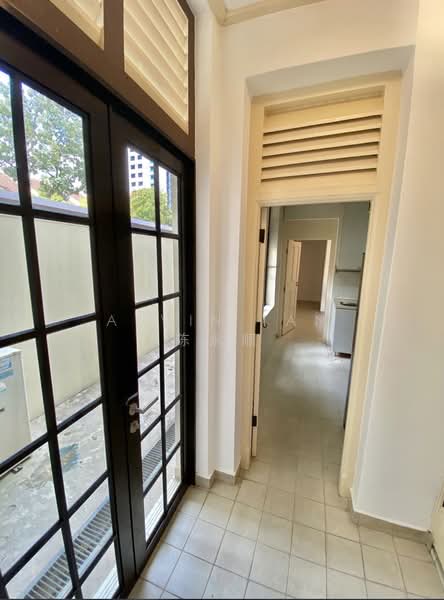 Townerville, 57 McNair Road, 3 Bedrooms, 2,921 sqft, Conservation House For Rent, by Alvin Tan 陈永顺, 500078578 - Corridor - PropertyGuru.com.sg