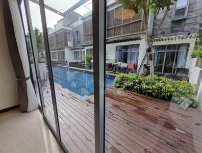 For Rent - Greenwood Mews