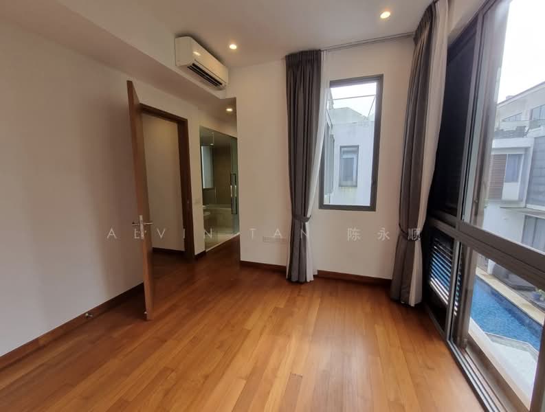 Greenwood Mews, 271 Greenwood Avenue, 5 Bedrooms, 3,165 sqft, Cluster House For Rent, by Alvin Tan 陈永顺, 500078581 - Bedroom - PropertyGuru.com.sg